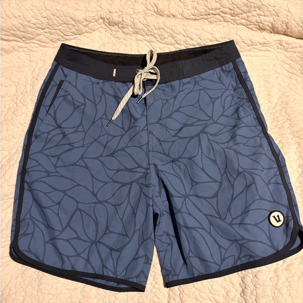 Vuori Cruise Board short